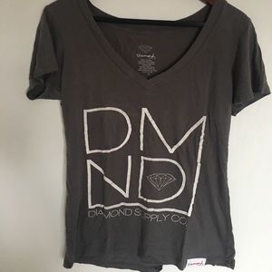 Diamond supply gray v neck top